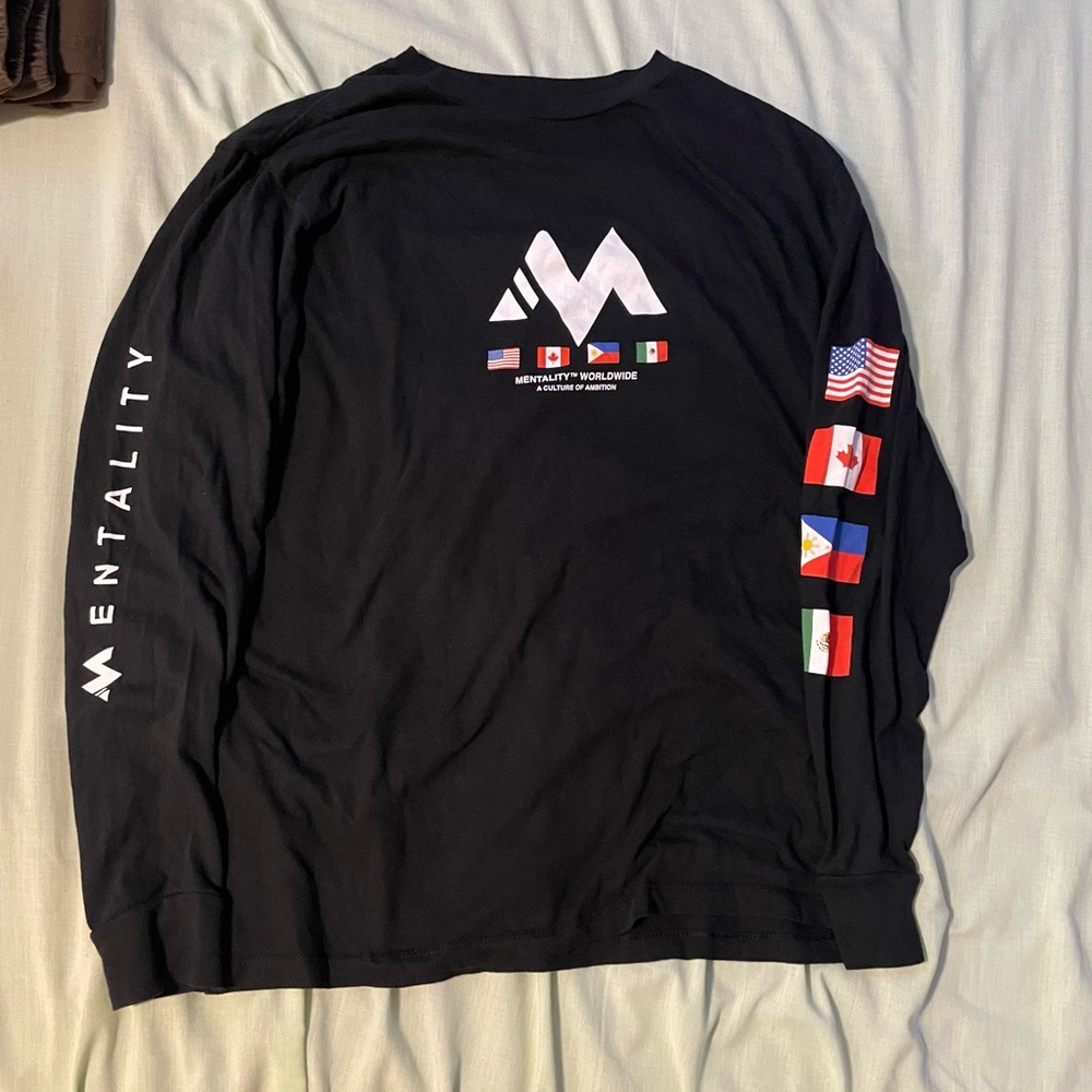 Mentality men’s shirt size large